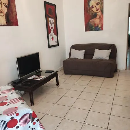 Center Apartment